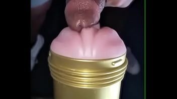 Jouer Regarde ma bbc jouir sur mon jouet