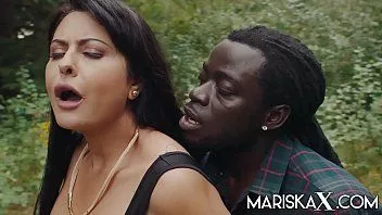 play Mariskax Mariska zaoferowana BBC przez męża