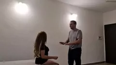 play La vengeance d'une ex blonde latina : baise hard et pipe profonde