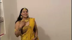 play Primeira pornografia da esposa asiática magras: roleplay e conversa suja