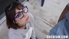 Redare Petite Adolescenți Ryder Rey și Lilith Grace în hardcore POV în trei cu Mike Avery