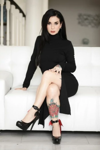 Bintang porno Joanna Angel