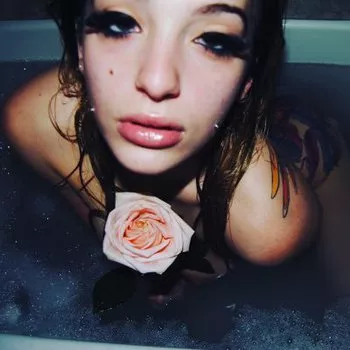 Pornstar Aria Rose